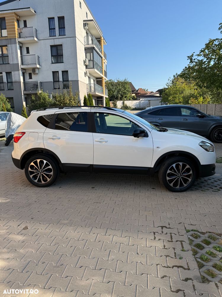 Nissan Qashqai 1.6 DCI Start/Stop 4X4-i Tekna - 3