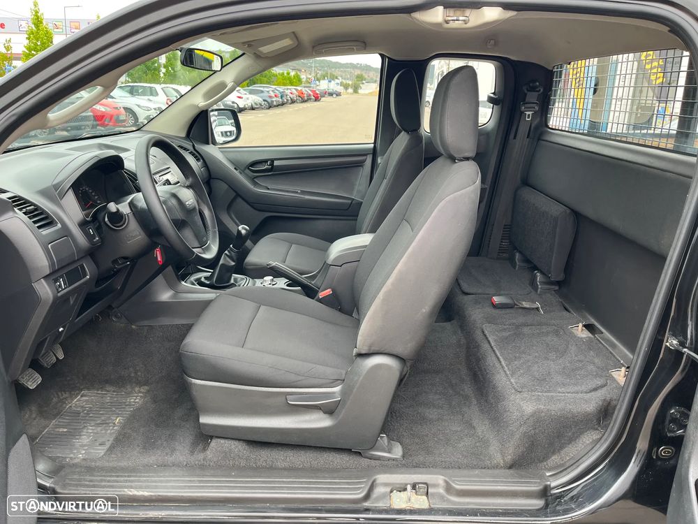 Isuzu D-Max - 10