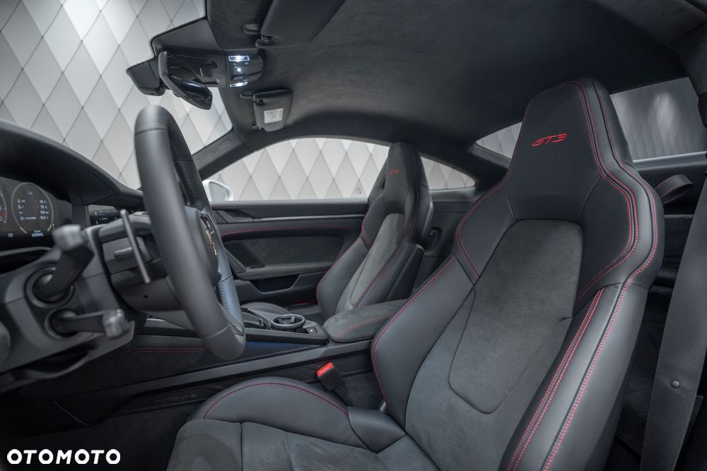 Porsche 911 GT3 - 16