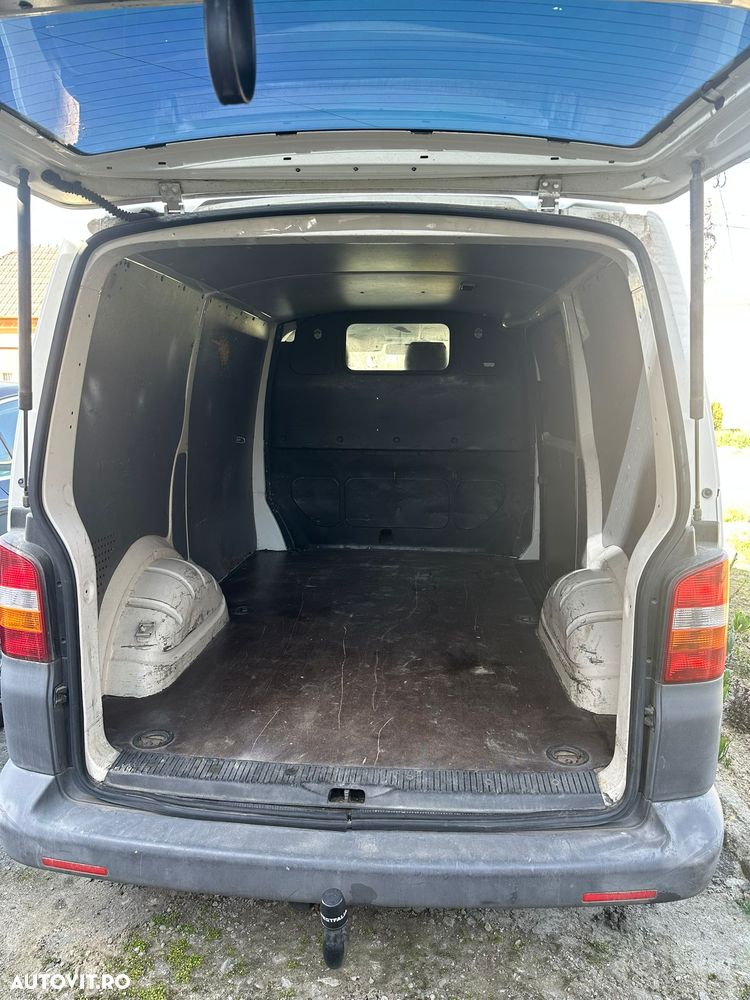 Volkswagen Transporter - 9