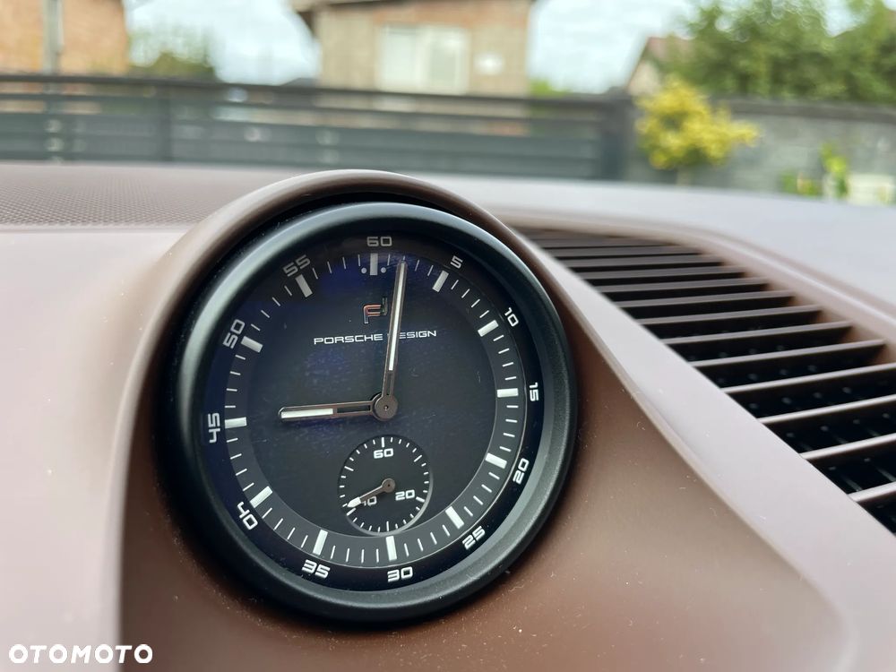 Porsche Cayenne S - 23