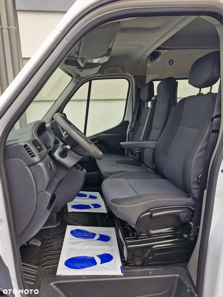Renault Master, L3H2, BRYGADÓWKA, 7 miejsc, DOKA, nawigacja, hak, klima - 13