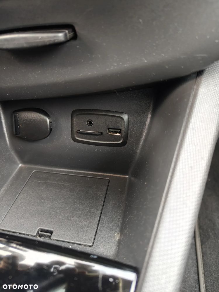 Renault Clio Energy TCe 120 EDC GT - 15