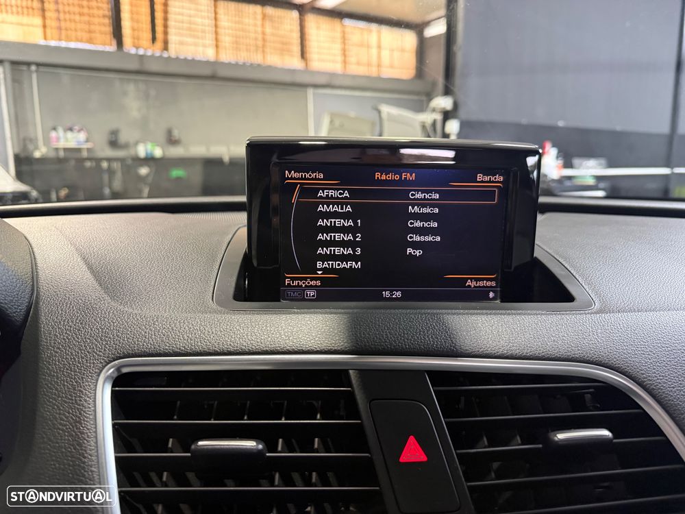 Audi Q3 2.0 TDI quattro S tronic - 25