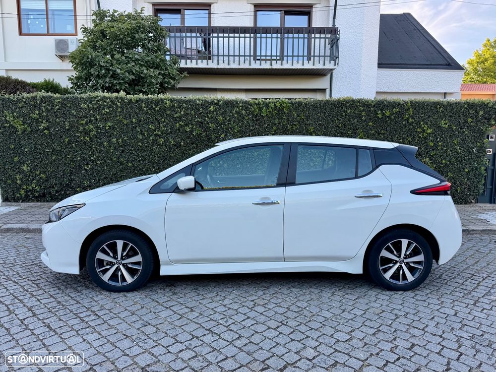 Nissan Leaf - 2