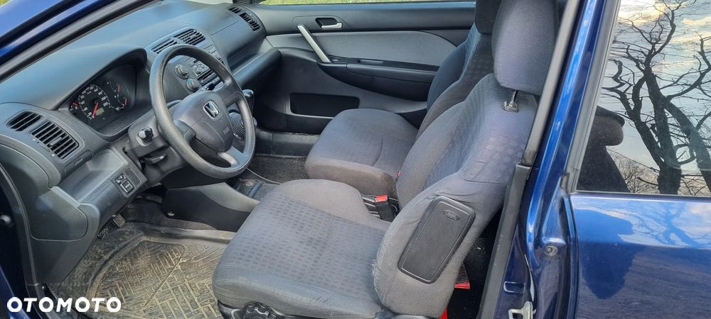 Honda Civic 1.6i ES - 15