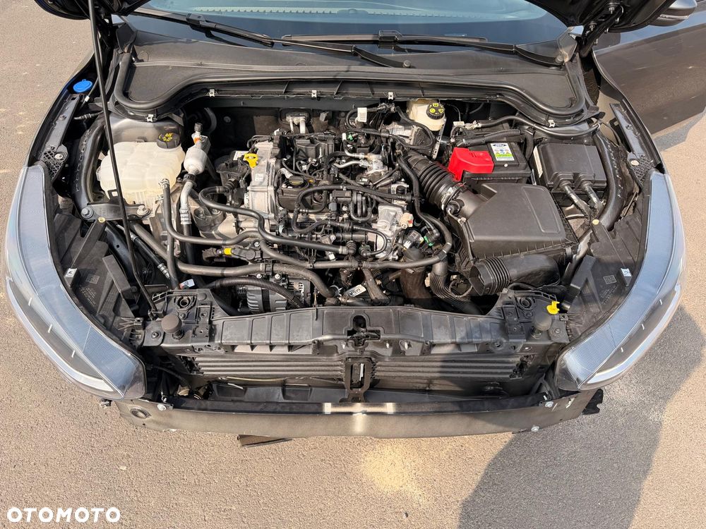 Ford Focus 1.0 EcoBoost Hybrid ST-LINE - 19