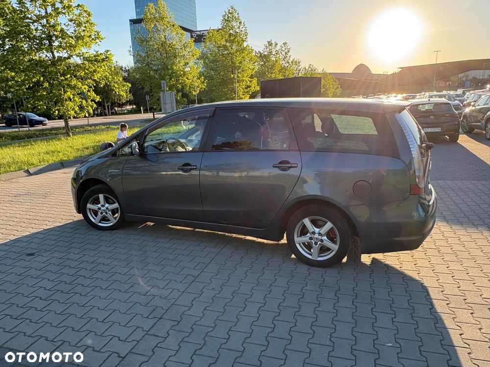 Mitsubishi Grandis 2.0 DID Intense - 12