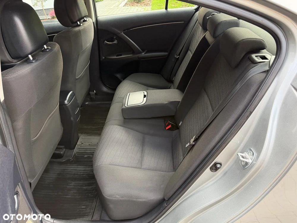 Toyota Avensis 1.8 Sol plus EU5 - 29