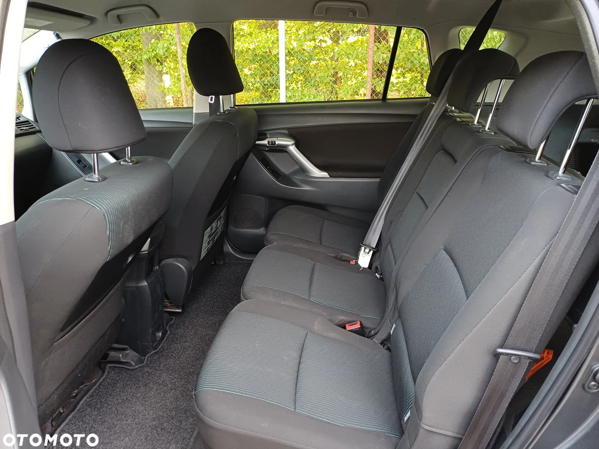 Toyota Verso 1.8 Sol EU5 - 8