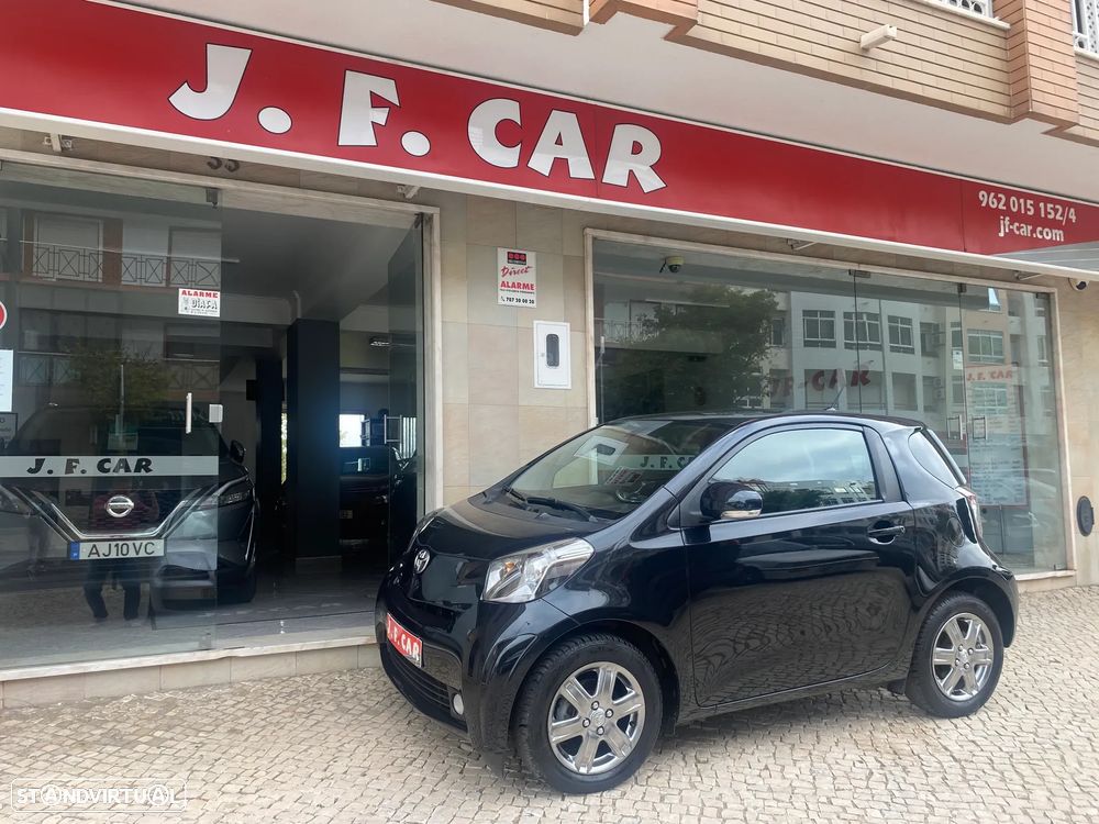 Toyota iQ 1.0 Multidrive + - 2