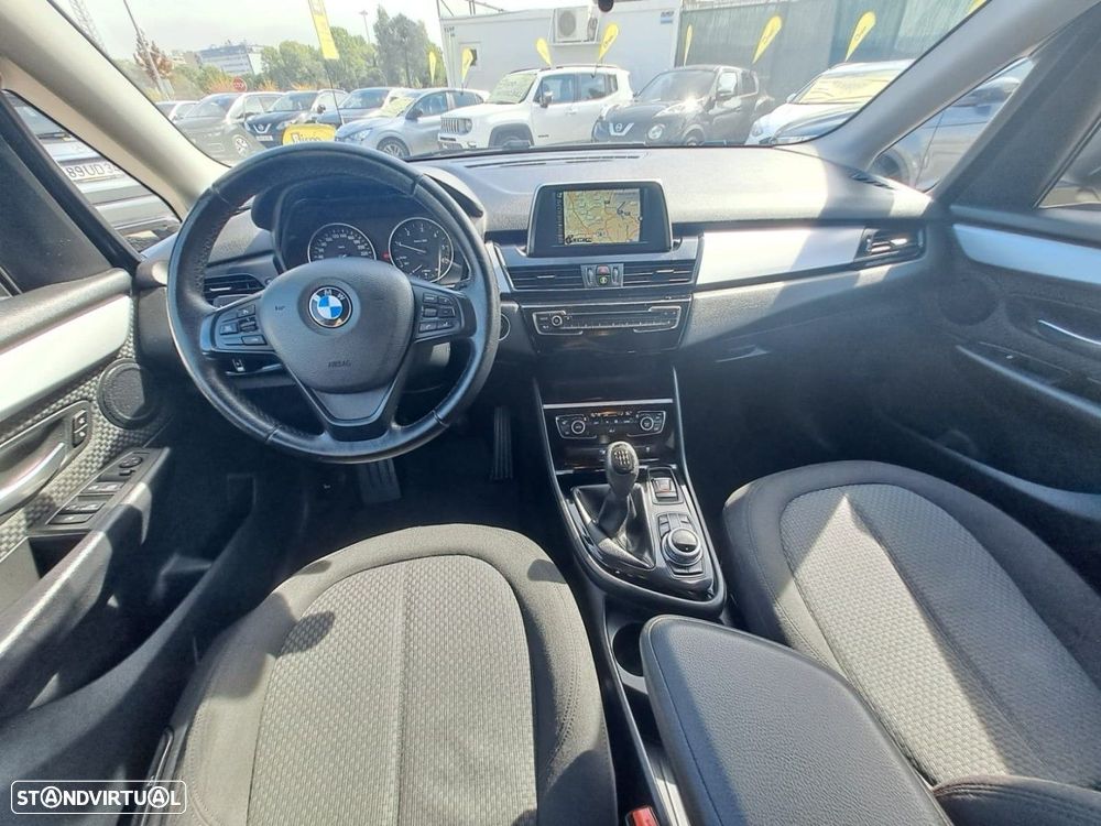 BMW 216 Active Tourer d Advantage - 10