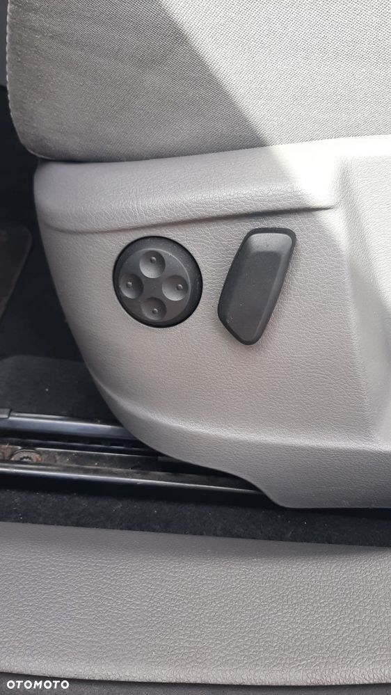 Seat Alhambra 2.0 TDI DPF Ecomotive - 14