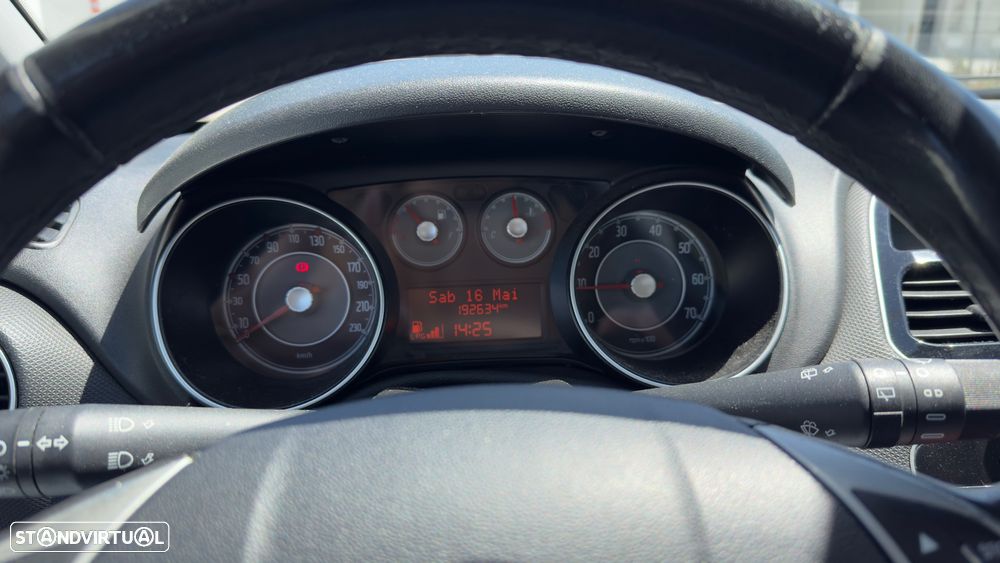Fiat Punto 1.4 Easy GPL - 9