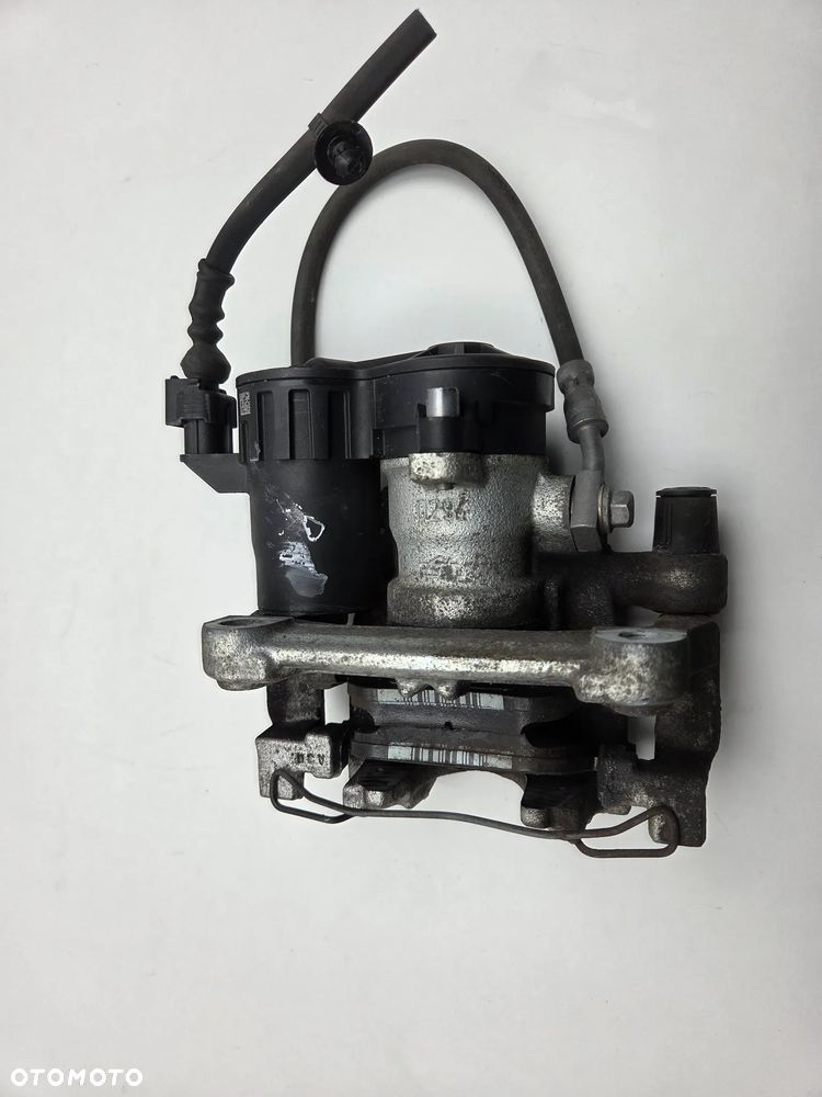 FORD FOCUS MK4 ZACISK HAMULCOWY PRAWY TYŁ NX61-2D250 - 11