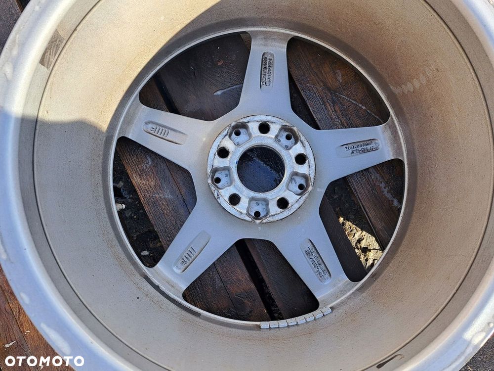 Oryg. Mercedes C-Klasa 205 A205 W205 A2054011200 8.5j 18 AMG 4908 R-D - 2