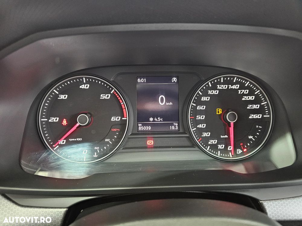 Seat Leon 2.0 TDI Style - 9