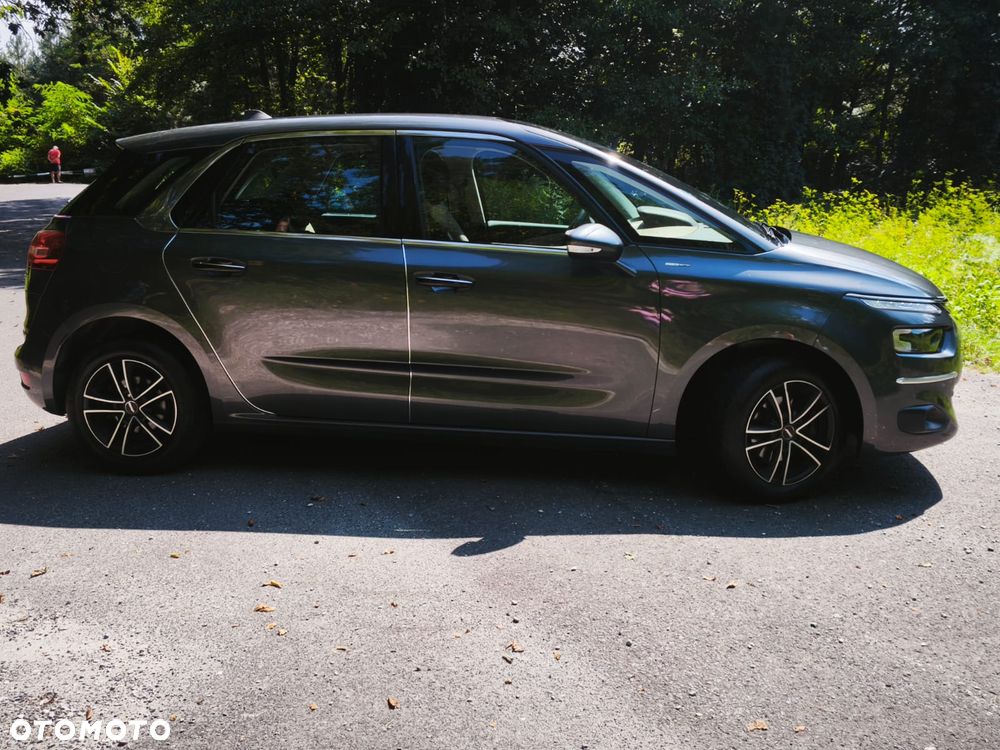 Citroën C4 Picasso - 6