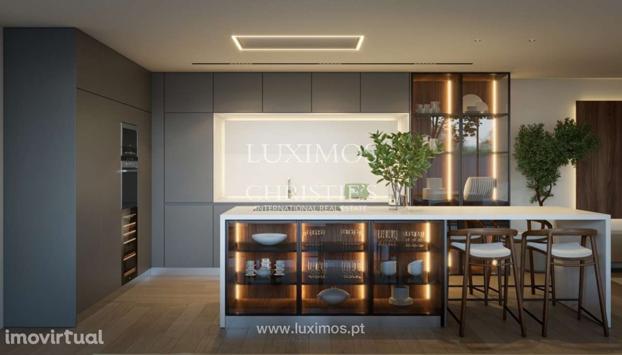 Moradia V4+1 com vistas de mar à venda em Arcozelo, Vila Nova de Gaia - Grande imagem: 4/10