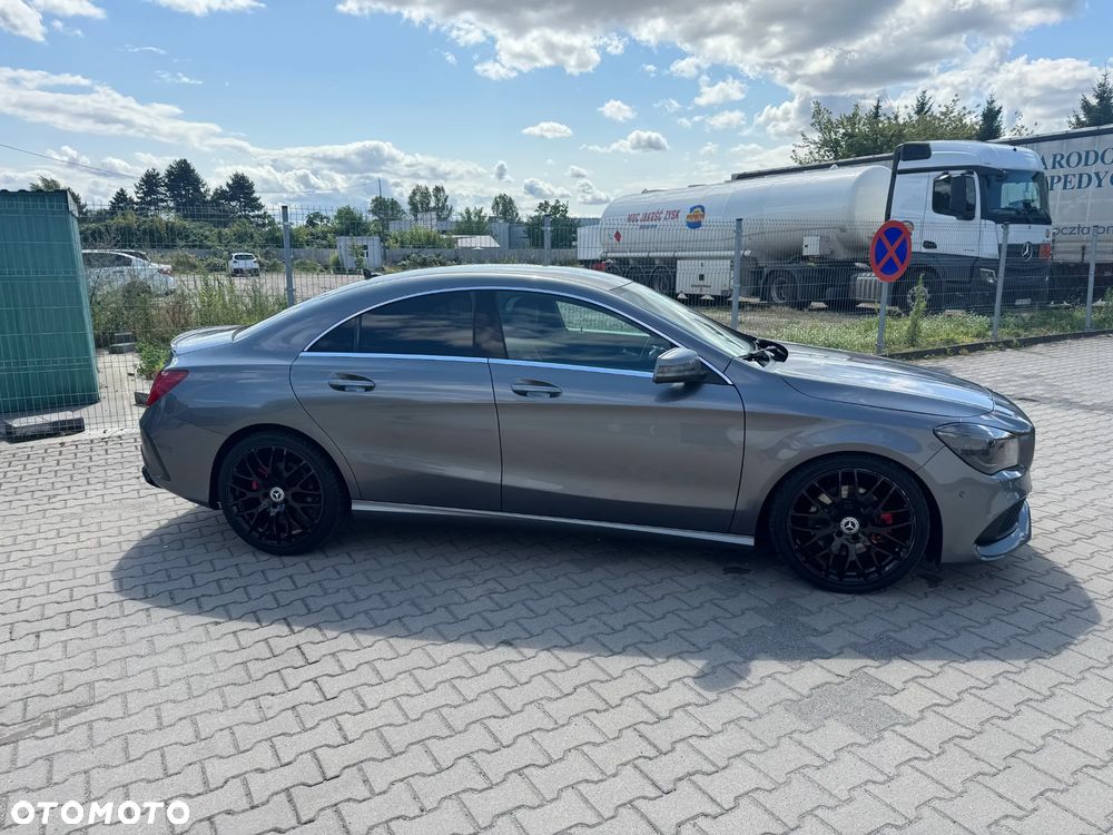 Mercedes-Benz CLA 250 4-Matic - 6