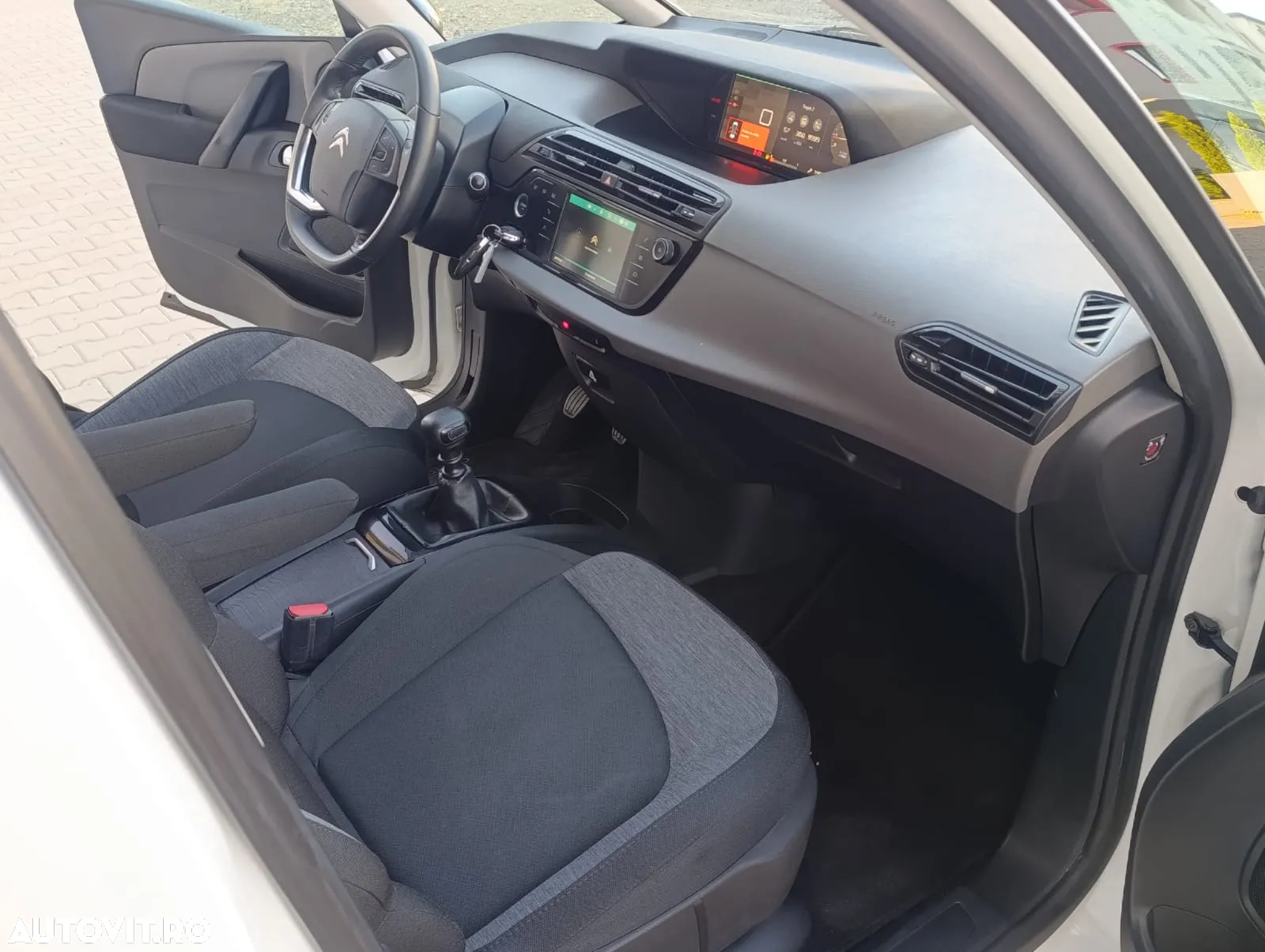 Citroën C4 Grand Space Tourer - 6