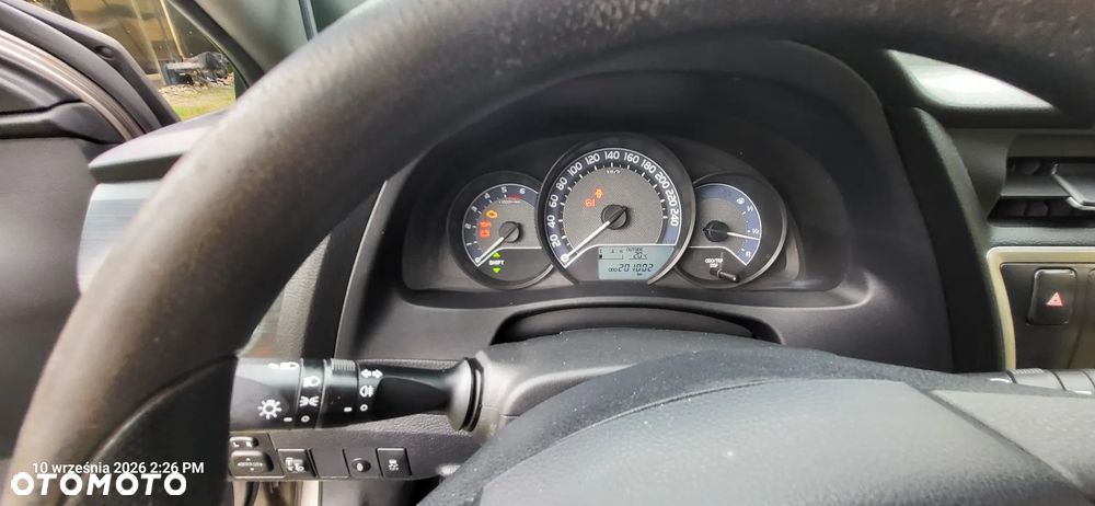 Toyota Auris - 8