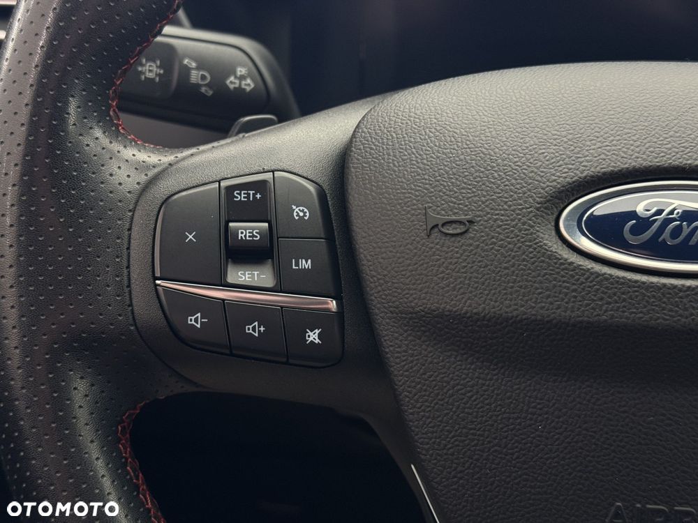 Ford Kuga 1.5 EcoBlue FWD ST-Line X - 22