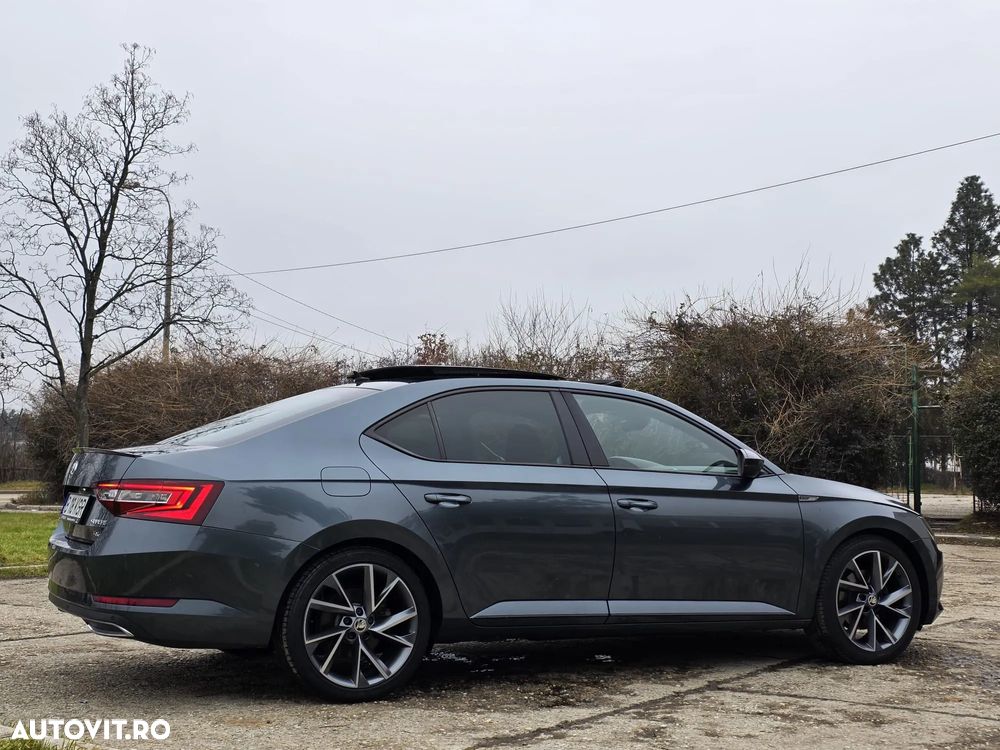 Skoda Superb 2.0 TDI 4X4 DSG Sportline - 5
