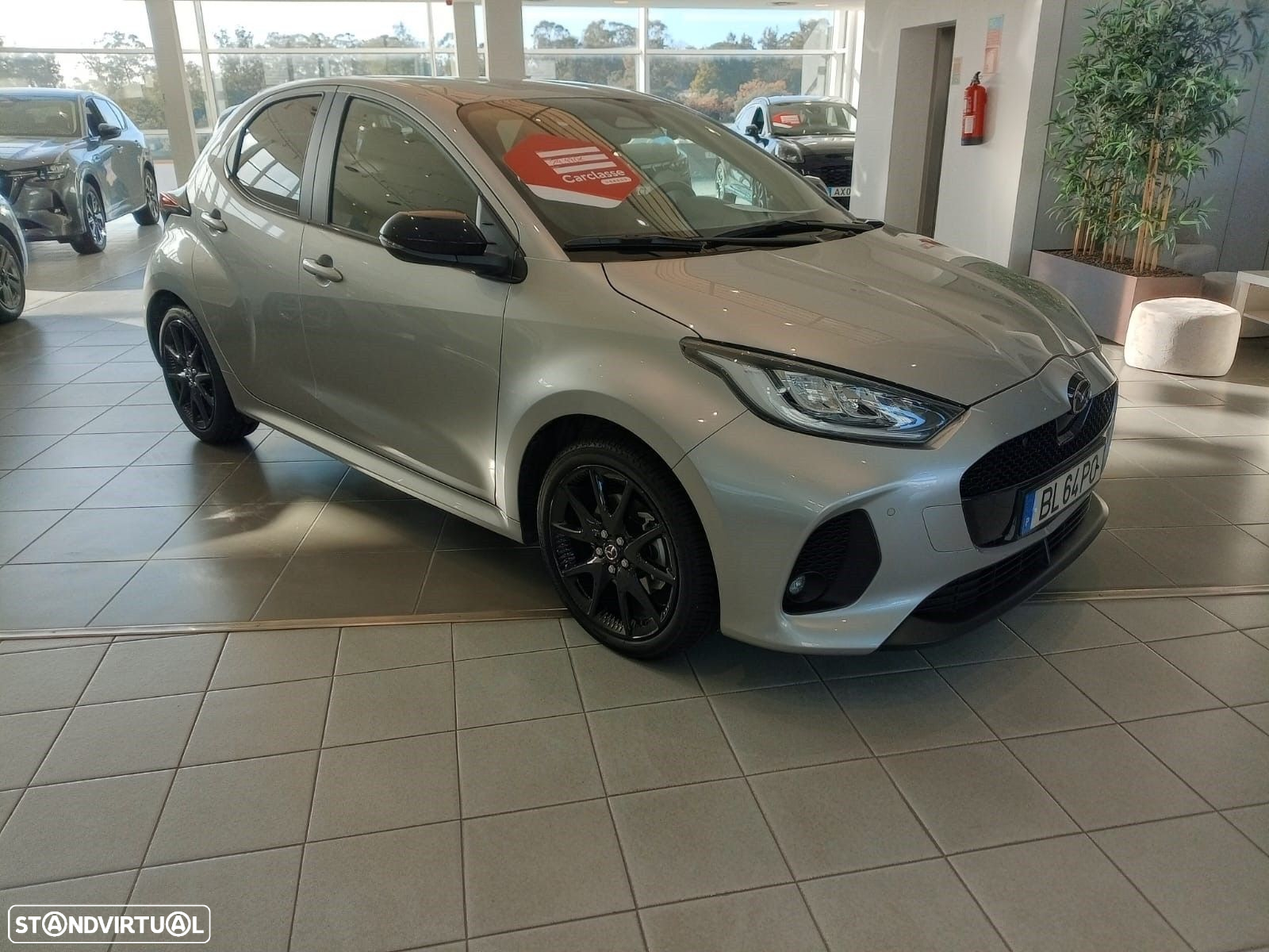 Mazda 2 1.5 L Hybrid VVT-i Agile - 11