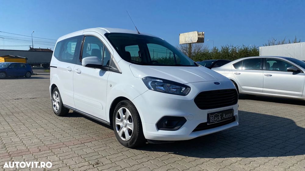 Ford Tourneo Courier - 1