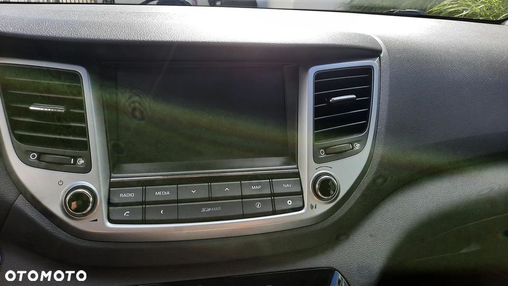 Hyundai Tucson blue 1.7 CRDi 2WD DCT Premium - 34