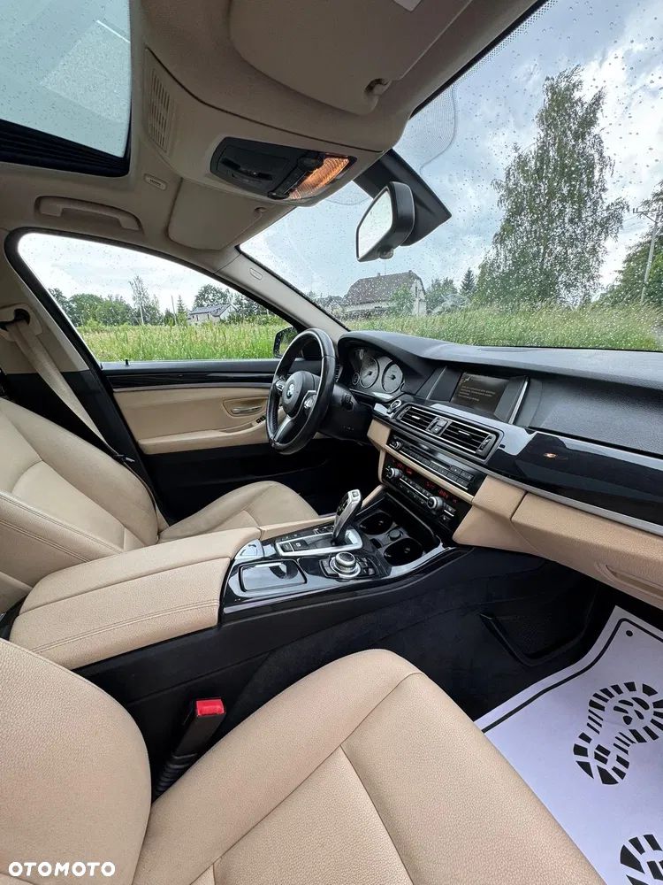 BMW Seria 5 520d xDrive Luxury Line - 37