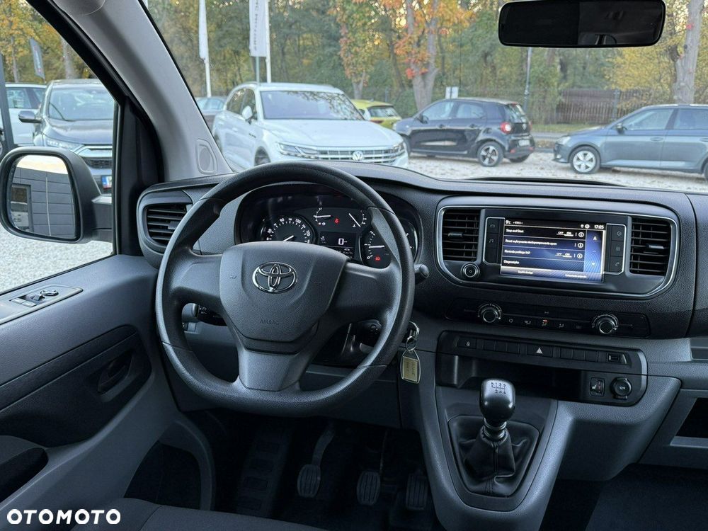 Toyota Proace Verso - 20