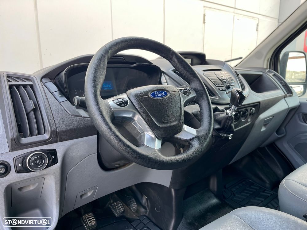 Ford Transit - 6