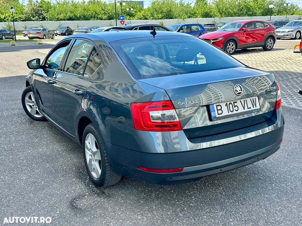 Skoda Octavia - 4