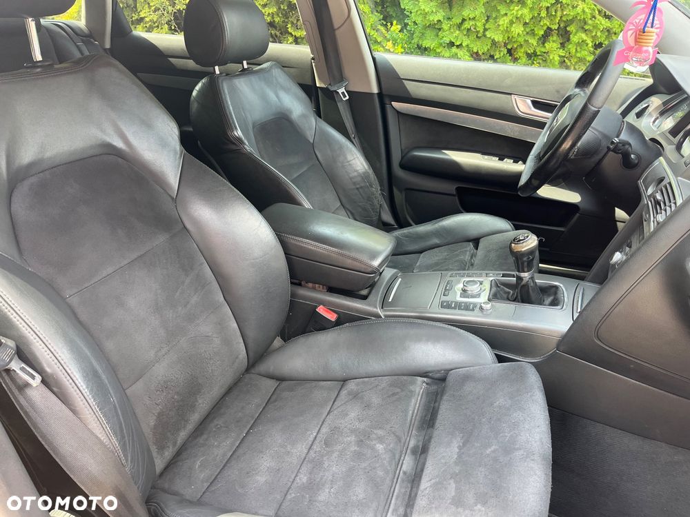 Audi A6 Avant 2.4 - 17