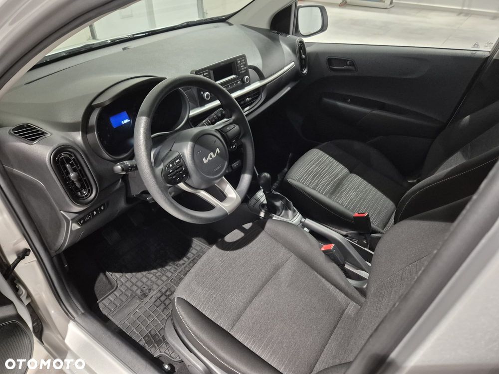 Kia Picanto 1.0 M - 11