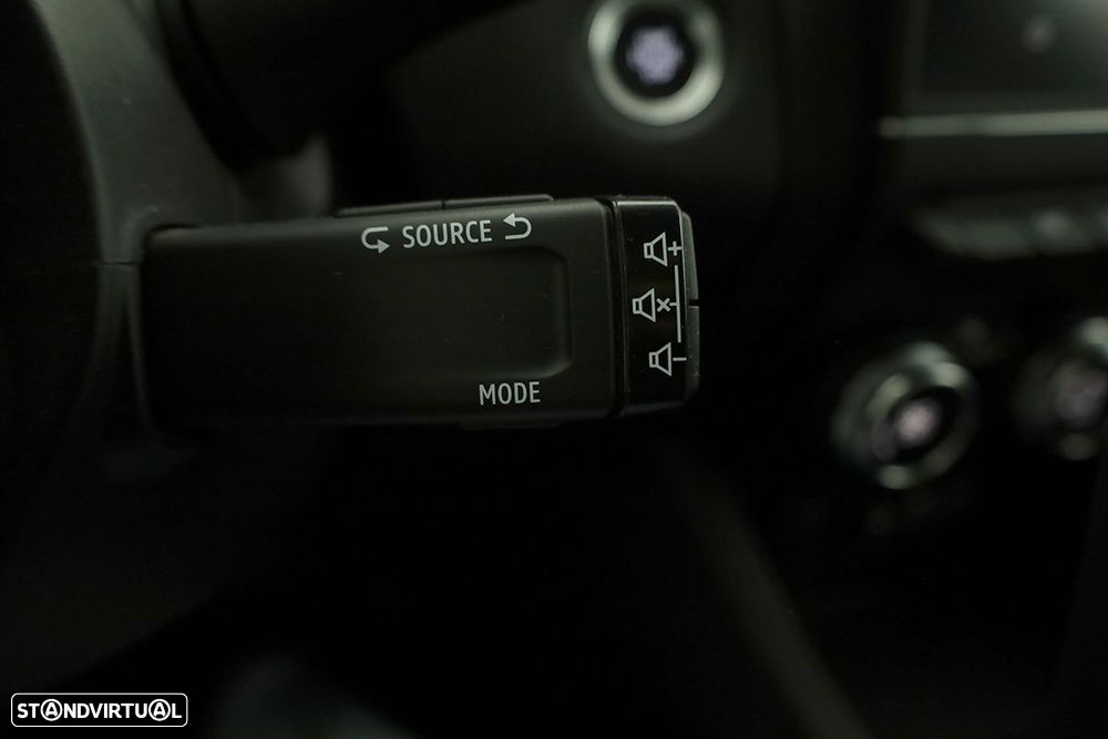 Renault Captur 1.0 TCe Techno Bi-Fuel - 11