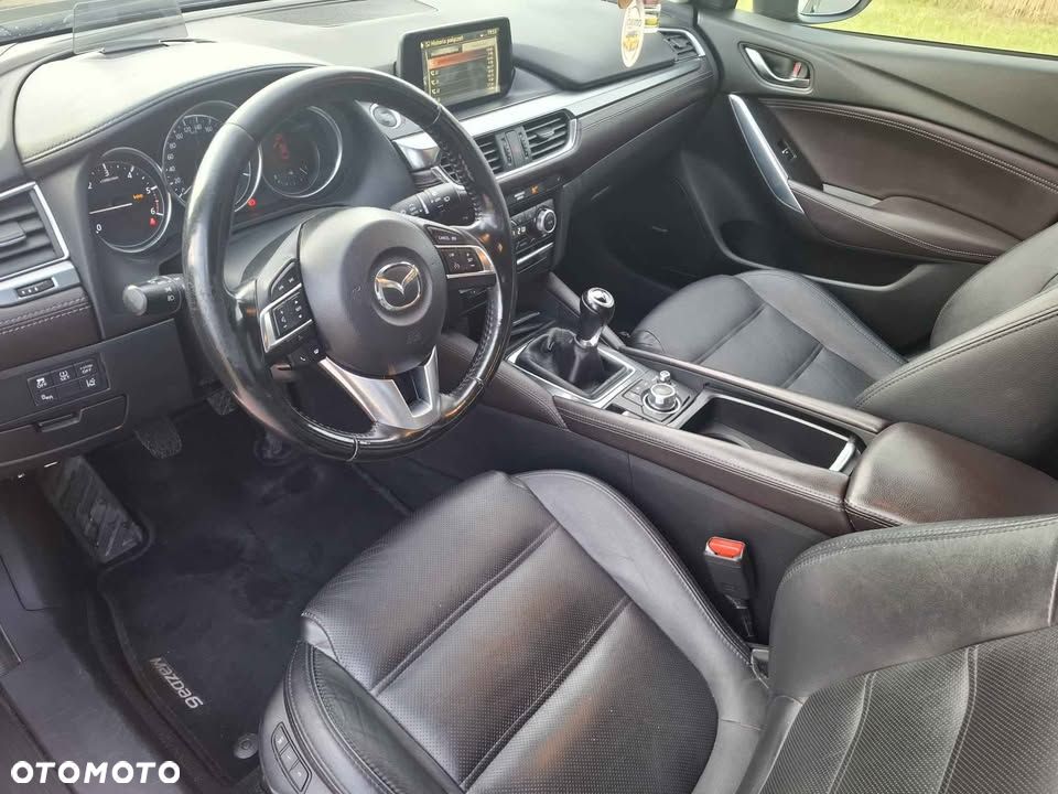 Mazda 6 - 4