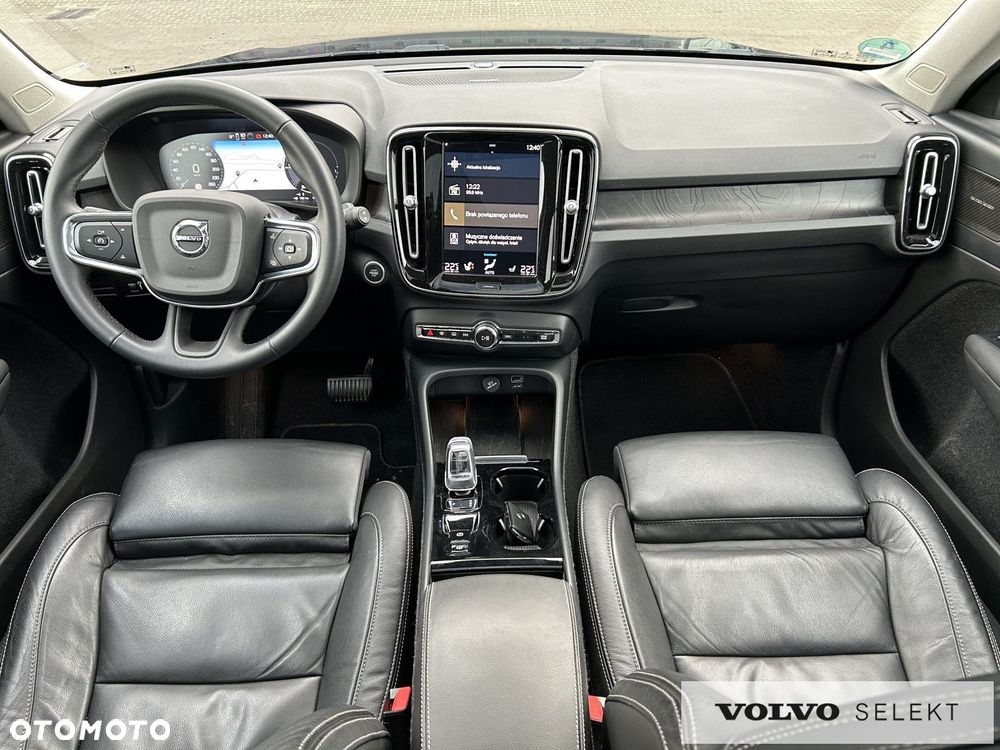 Volvo XC 40 - 33