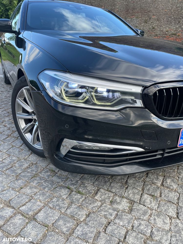 BMW Seria 5 520d AT - 11