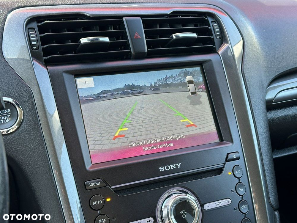 Ford Mondeo 2.0 TDCi Titanium PowerShift - 23