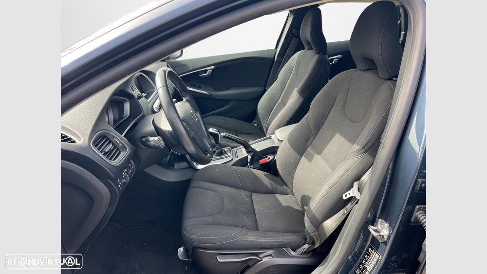 Volvo V40 2.0 D2 Kinetic - 10