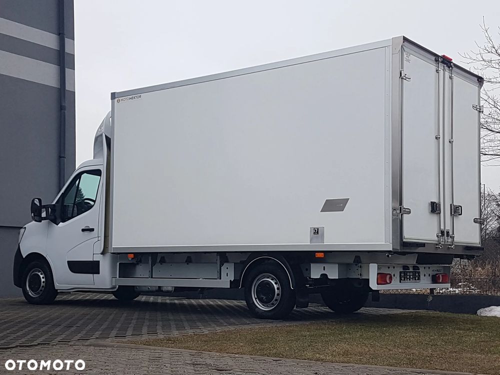 Renault MASTER 8EP CHŁODNIA MROŹNIA 4,22x2,11x2,01 IZOTERMA AGREGAT THERMO KING V-500 MAX GRZANIE KLIMA KRAJOWY - 28