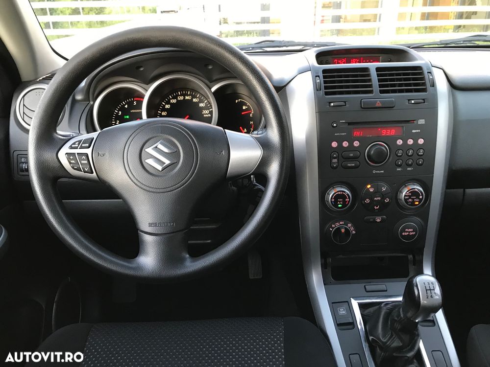 Suzuki Grand Vitara - 14