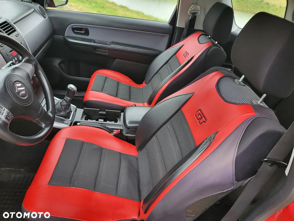 Suzuki Grand Vitara 1.6 Comfort - 18