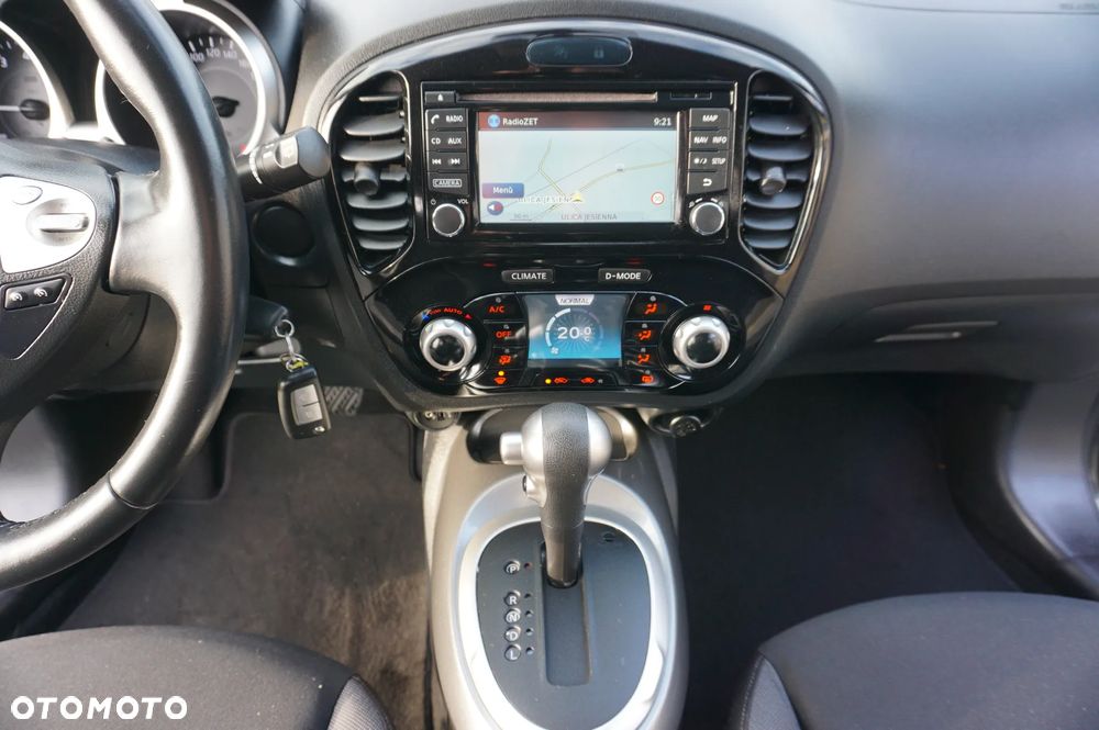 Nissan Juke 1.6 Xtronic Tekna - 32