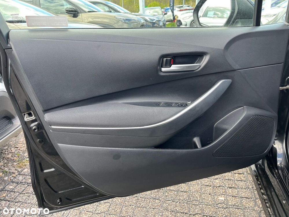 Toyota Corolla 1.8 Hybrid Comfort - 22