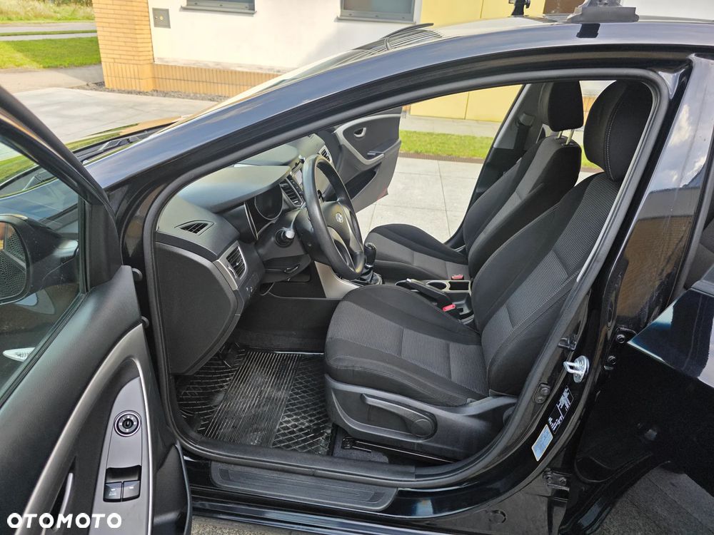 Hyundai i30 1.4 Classic - 22