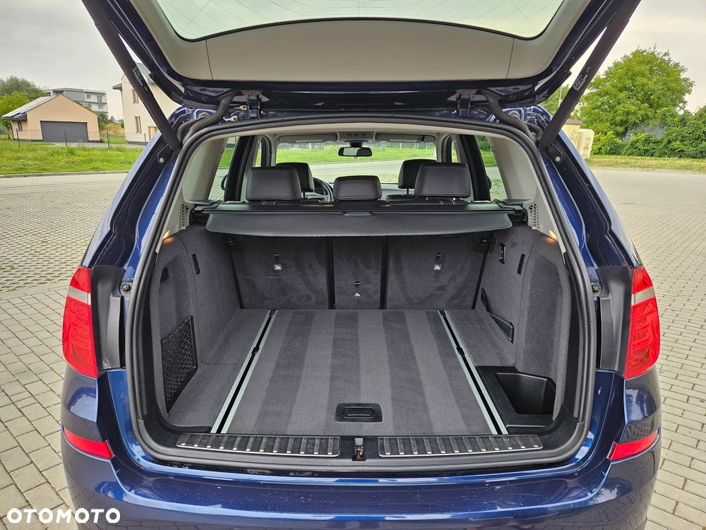 BMW X3 xDrive28i Sport-Aut xLine - 17